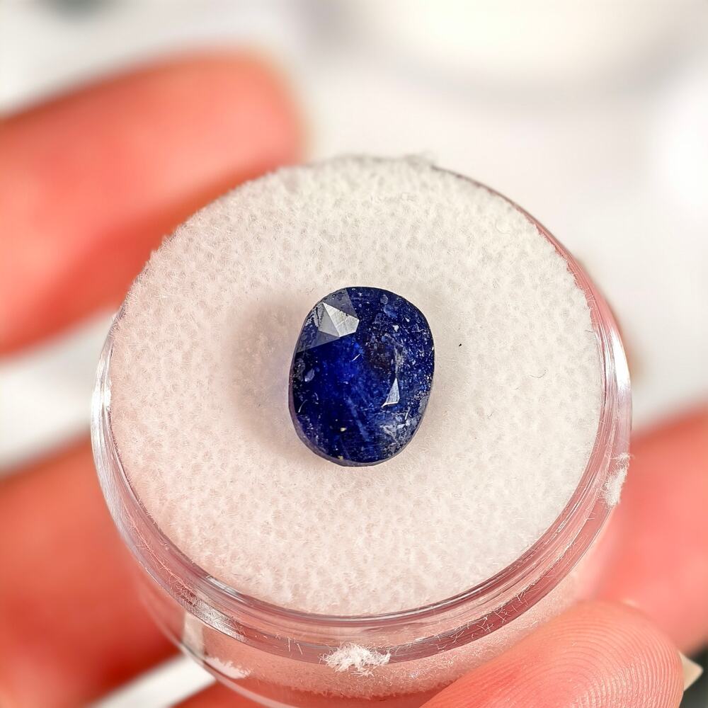 4.90ct Blue Sapphire (Glass Filled) Oval Cut Gemstone